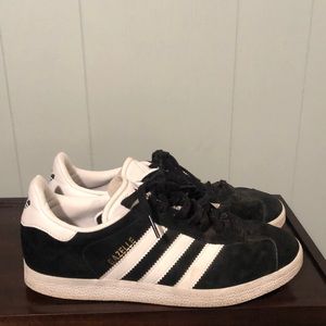 Adidas gazelle size 9
